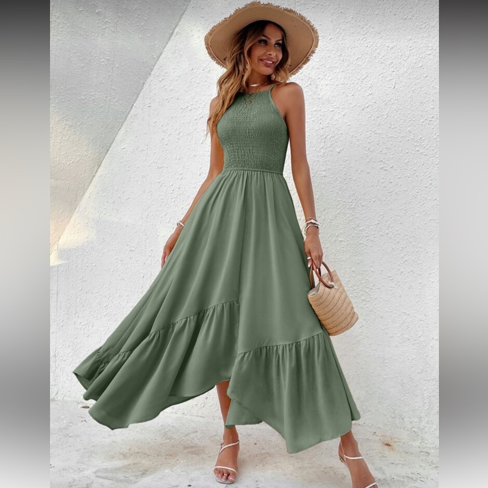 •Breezing Through• Elegant Green Maxi Dress